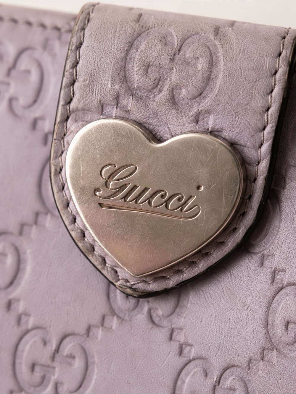 Gucci Guccissima Heart Logo Lavender Leather Long Wallet Authentic Vintage - Picture 2 of 9